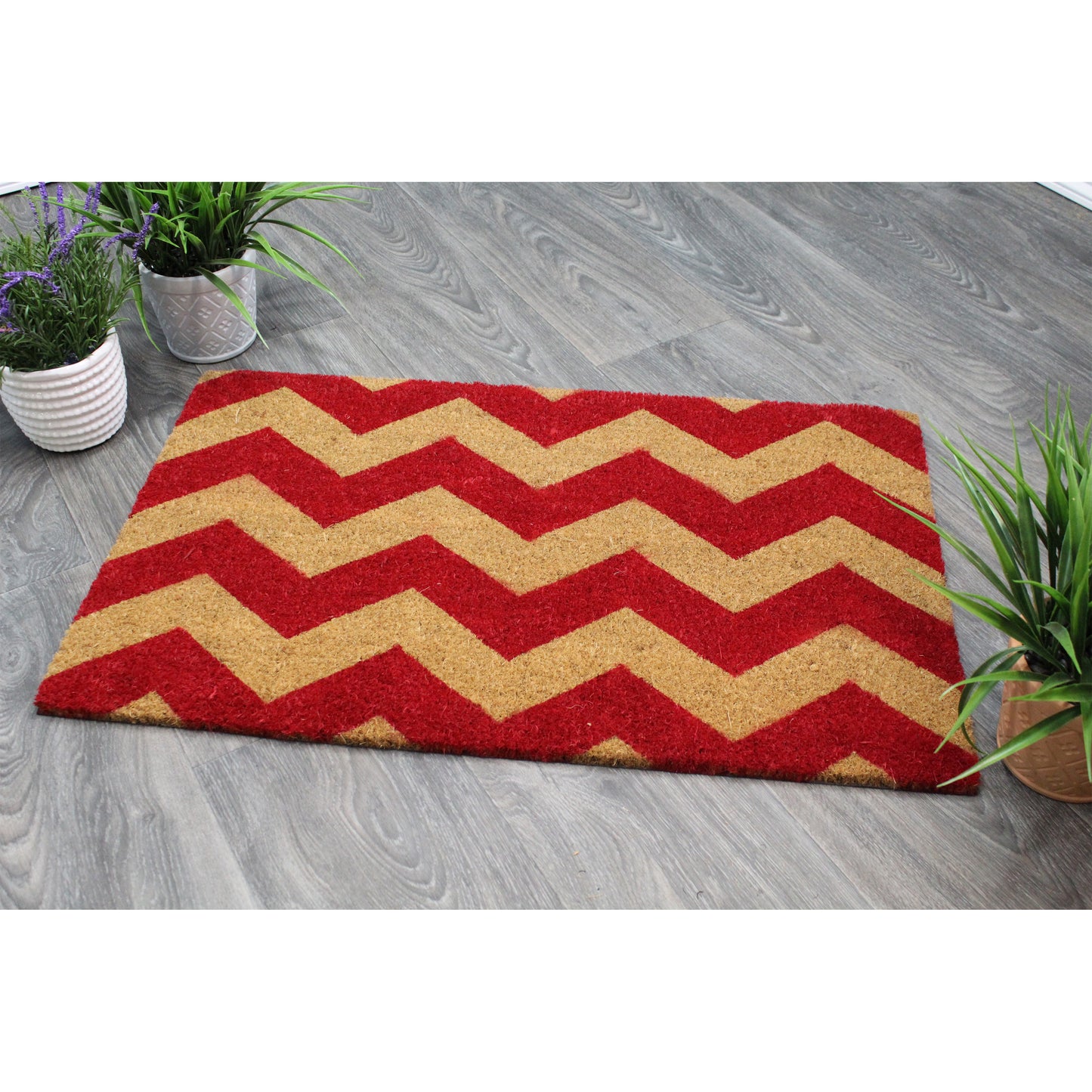 Natural Geo Island Chevron Black/Red Natural Coir Door Mat 20 x 31"