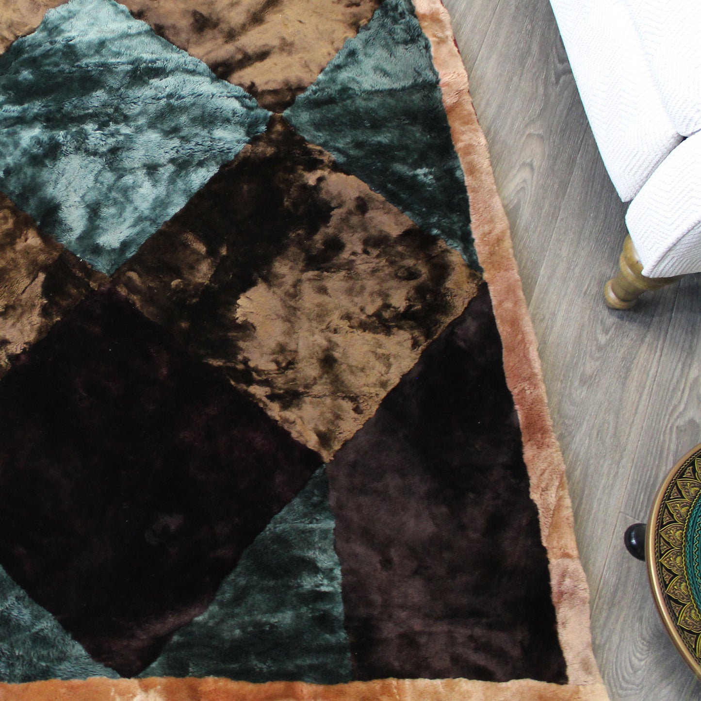 Natural Geo Sheepskin Area Rug Brown/Green - 4 x 6'