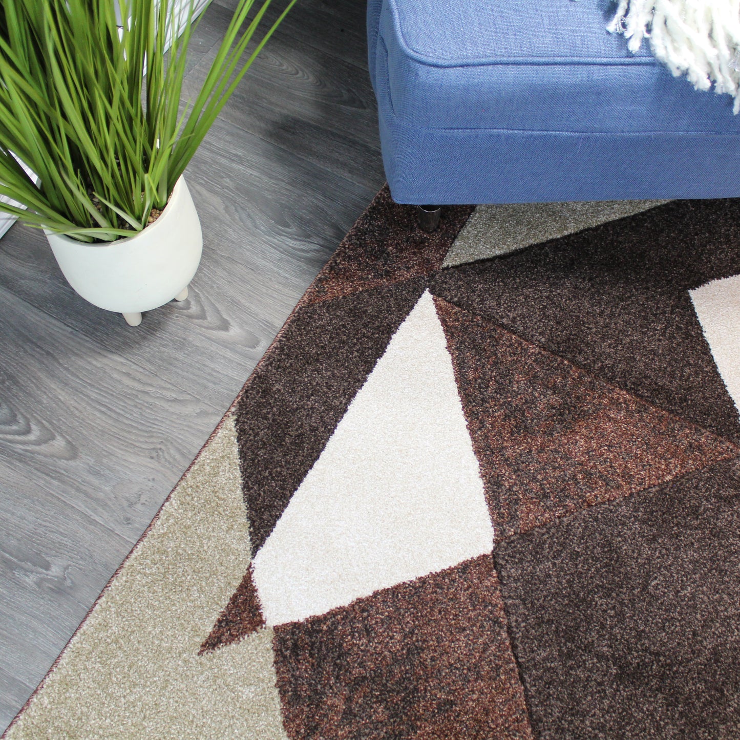Natural Geo Jasmine Modern Geometric Abstract Chocolate/Brown Area Rug