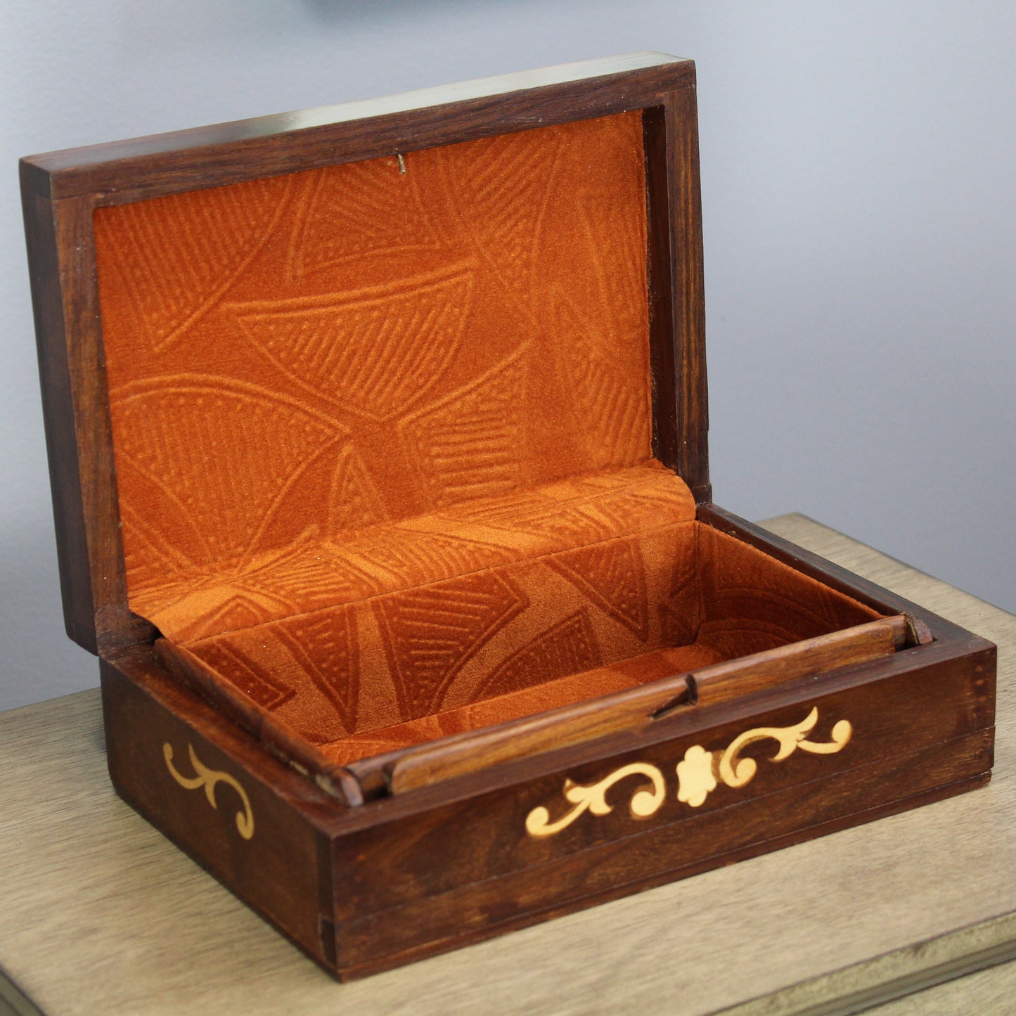 Natural Geo Handmade Rosewood Elk Wooden Decorative Box