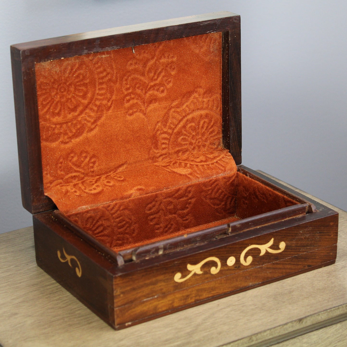 Natural Geo Handmade Rosewood Deer Wooden Decorative Box