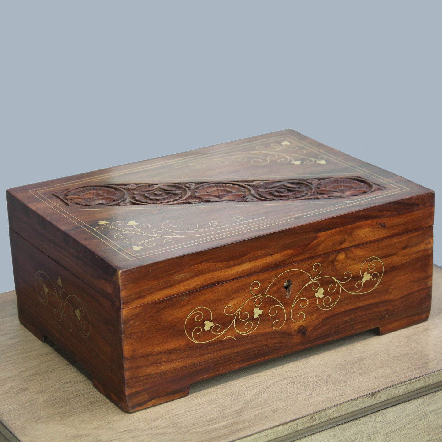 Natural Geo Handmade Rosewood Carved Wooden Jewelry Box with Key