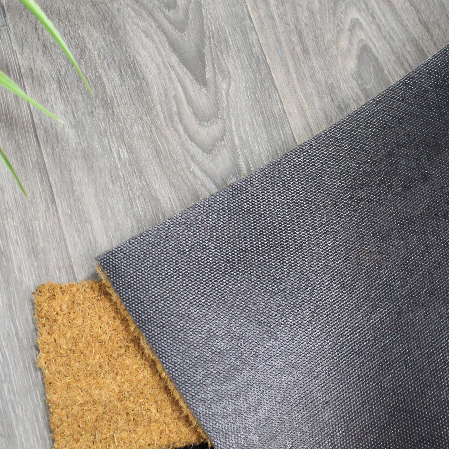 Natural Geo Island Classic Welcome Black/Beige Natural Coir Door Mat 20 x 31"