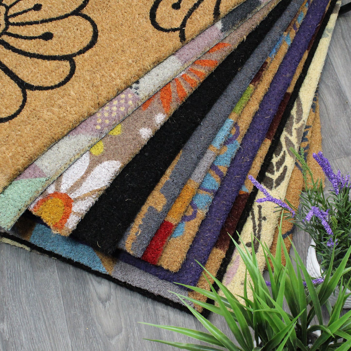 Natural Geo Island Classic Welcome Black/Beige Natural Coir Door Mat 20 x 31"