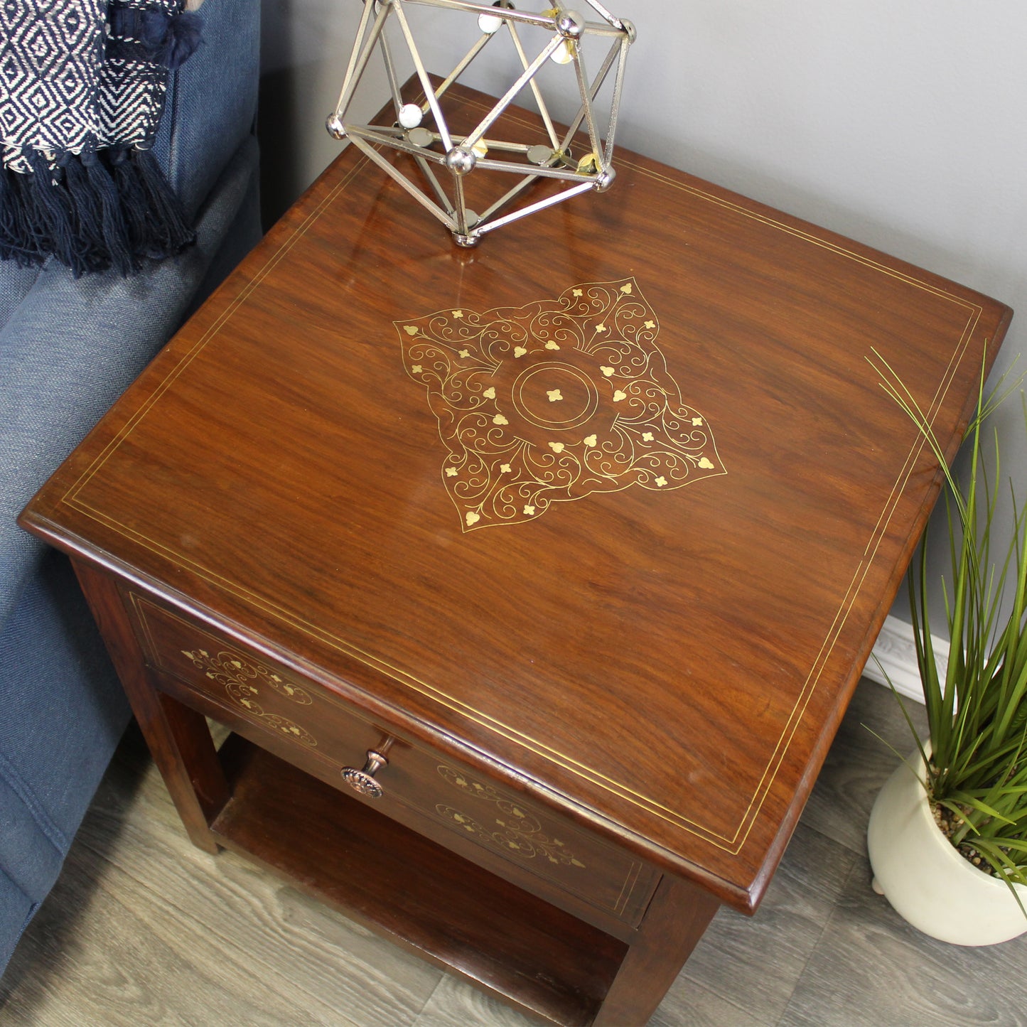 Natural Geo Decorative Rosewood Square Wooden End Table with Drawer