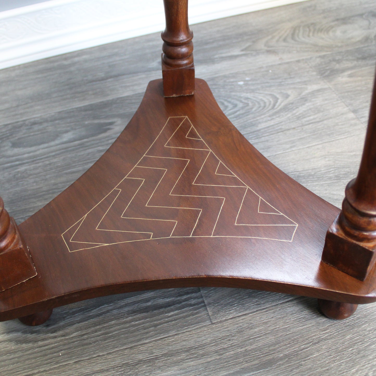 Natural Geo Rosewood Round Wooden Accent Table - Chevron Golden Brass Inlay