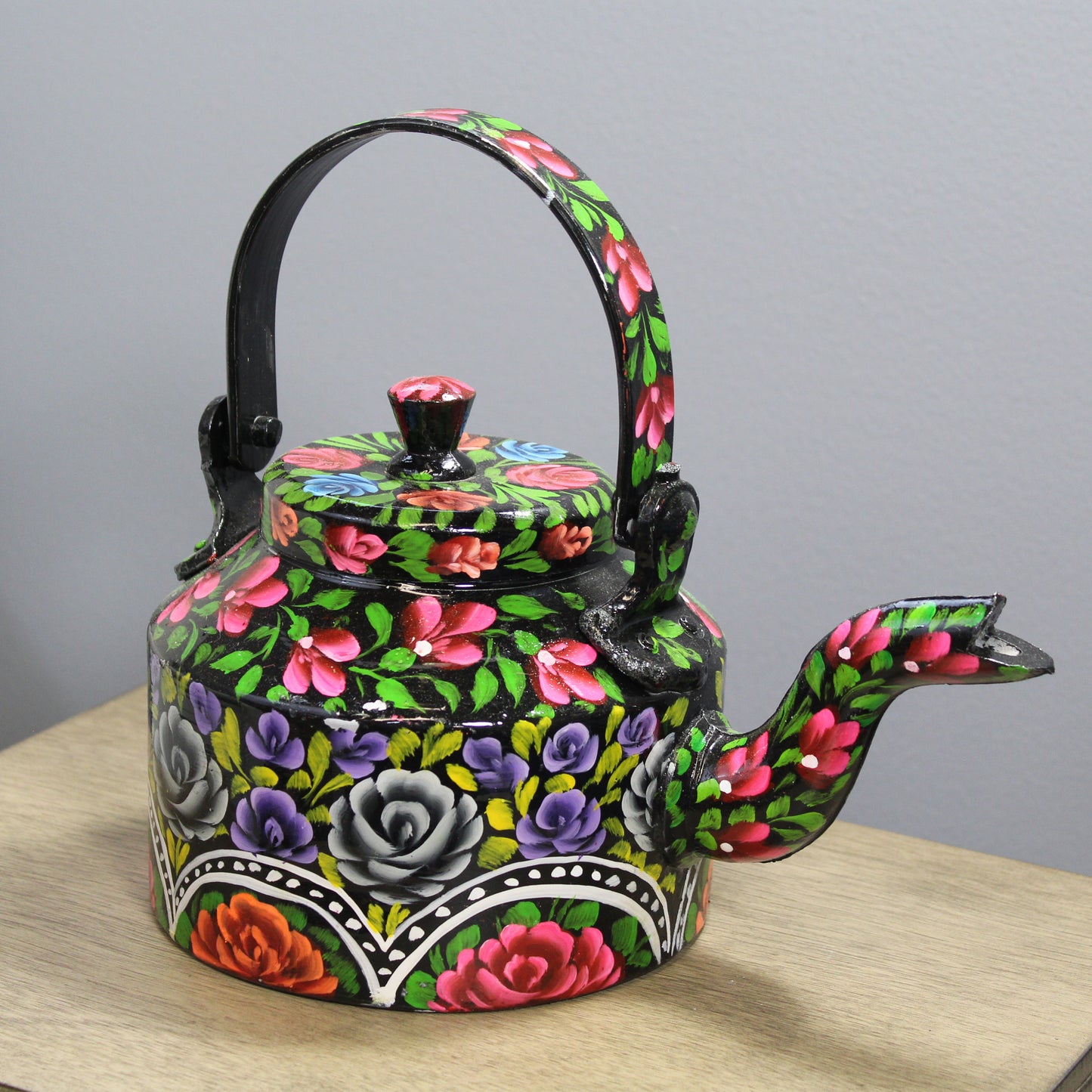 Natural Geo Black Floral 10" Decorative Steel Kettle